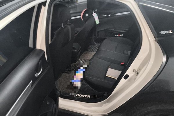 Honda Civic 2019, 36700 км, за 10718 USD - фото 17