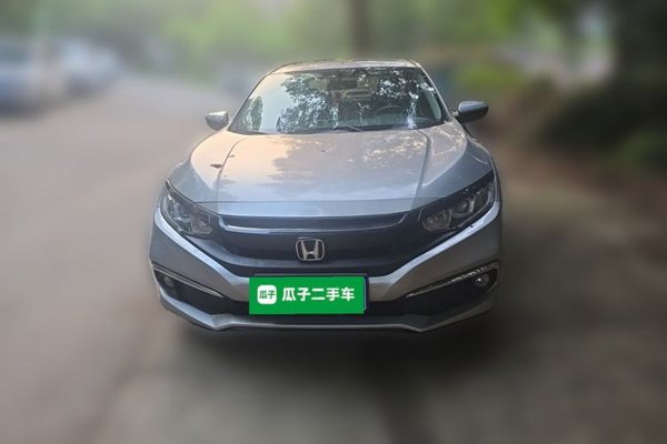 Honda Civic 2019, 72600 км, за 8853 USD
