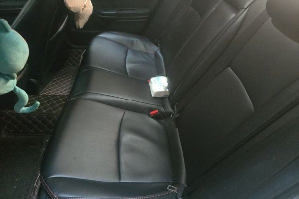 Honda Civic 2019, 72600 км, за 8853 USD - фото 17