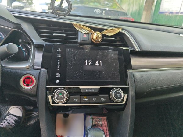 Honda Civic 2019, 101400 км, за 11317 USD - фото 12