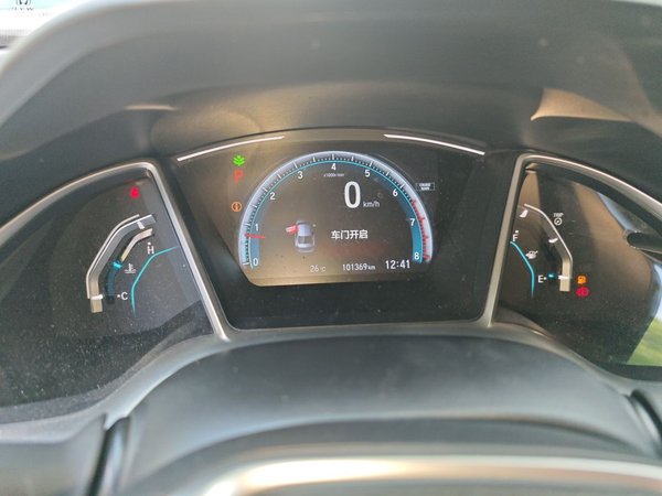 Honda Civic 2019, 101400 км, за 11317 USD - фото 11