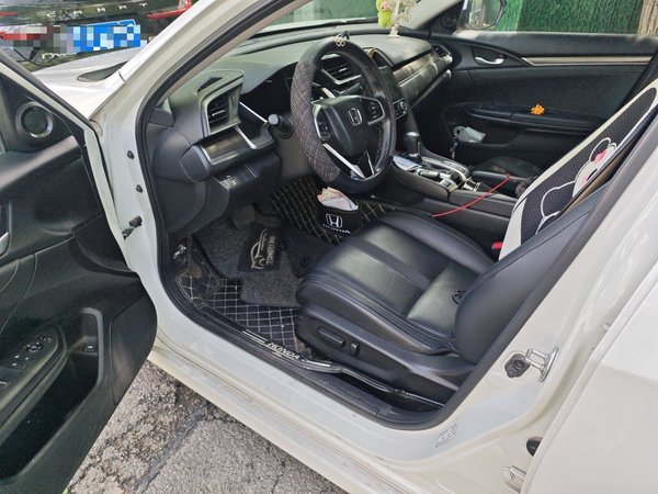 Honda Civic 2019, 101400 км, за 11317 USD - фото 19