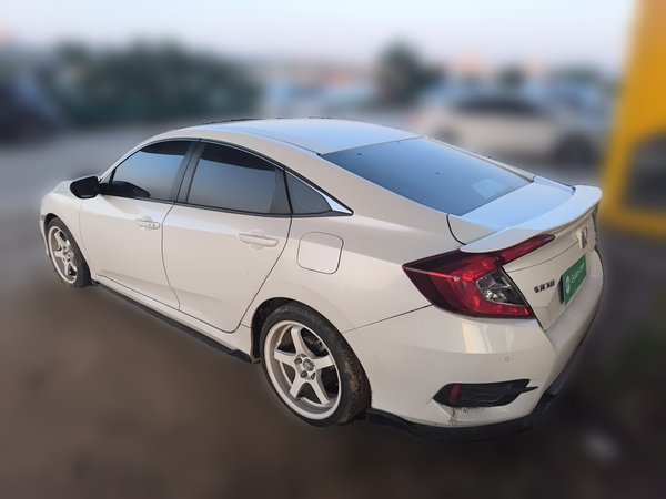Honda Civic 2019, 130600 км, за 8882 USD