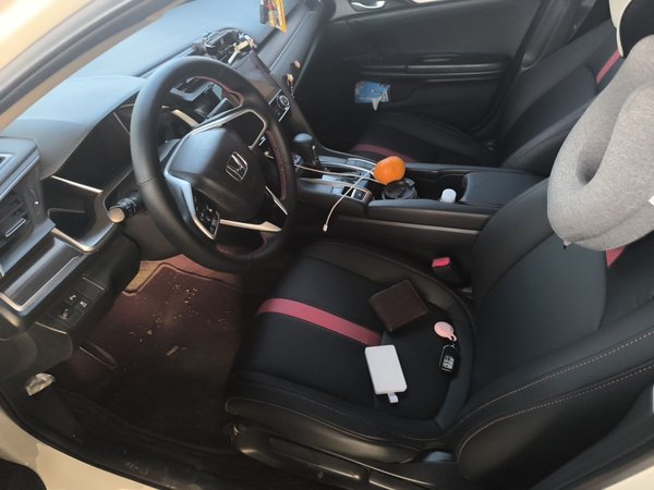 Honda Civic 2019, 130600 км, за 8882 USD - фото 16