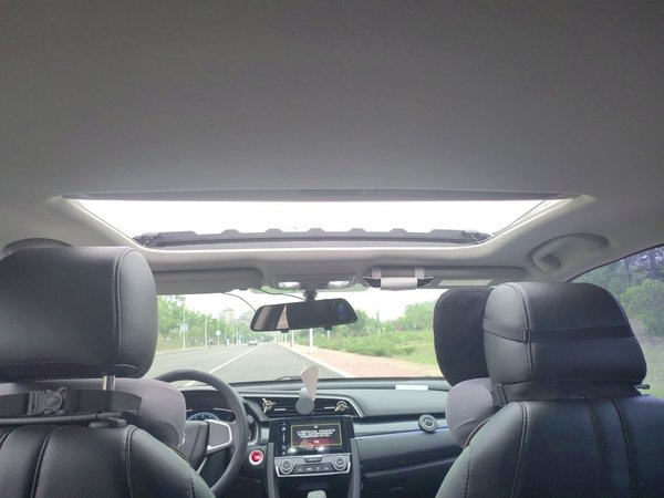 Honda Civic 2019, 38300 км, за 9169 USD - фото 19
