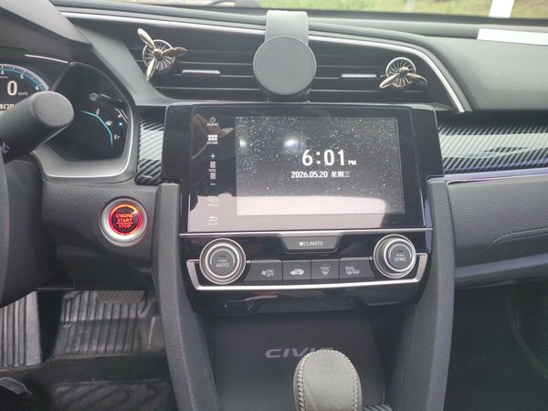 Honda Civic 2019, 38300 км, за 9169 USD - фото 14