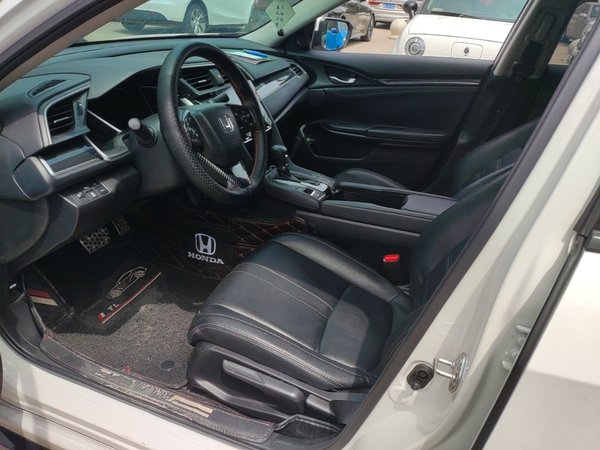 Honda Civic 2019, 39100 км, за 12518 USD - фото 18