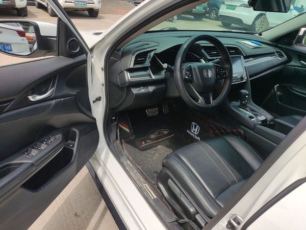 Honda Civic 2019, 39100 км, за 12518 USD - фото 19