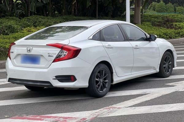 Honda Civic 2019, 47600 км, за 11835 USD