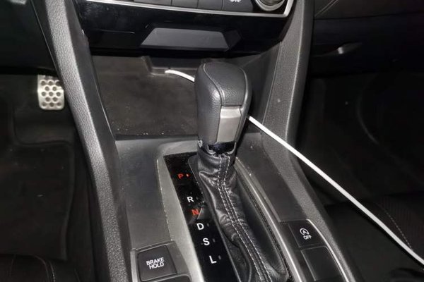 Honda Civic 2019, 53600 км, за 9912 USD - фото 14