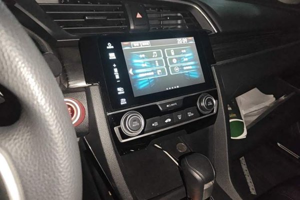 Honda Civic 2019, 95700 км, за 11222 USD - фото 10