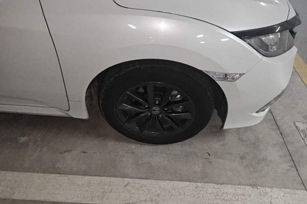 Honda Civic 2019, 95700 км, за 11222 USD
