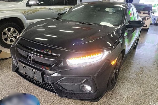 Honda Civic · 2021 год