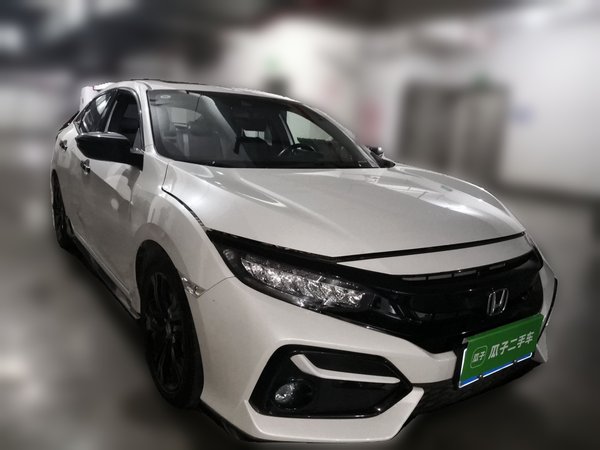 Honda Civic 2021, 18100 км, за 17500 USD