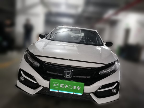 Honda Civic 2021, 18100 км, за 17500 USD