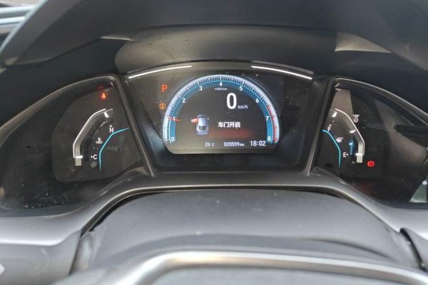 Honda Civic 2021, 20600 км, за 13737 USD - фото 8