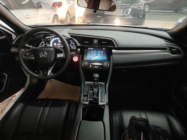 Honda Civic 2021, 48500 км, за 12069 USD - фото 13