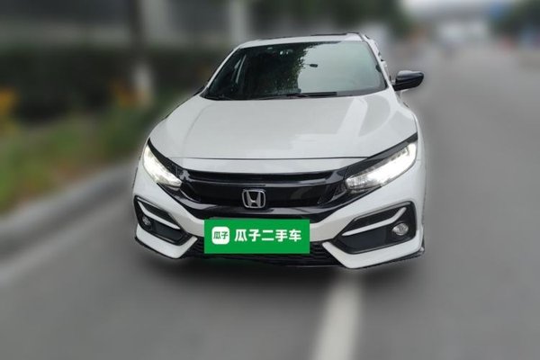 Honda Civic 2021, 60900 км, за 10589 USD