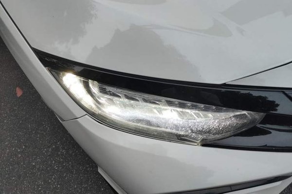Honda Civic 2021, 60900 км, за 10589 USD - фото 7