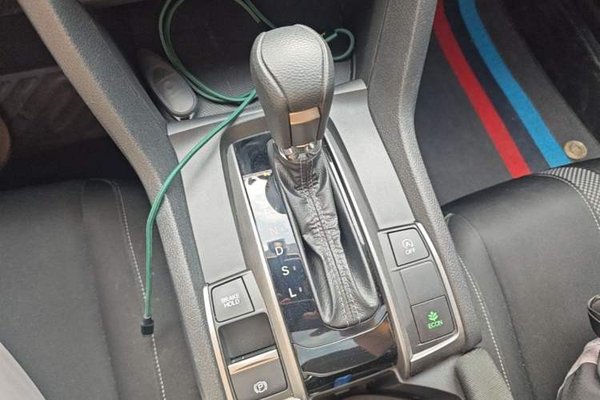 Honda Civic 2021, 78200 км, за 11105 USD - фото 16