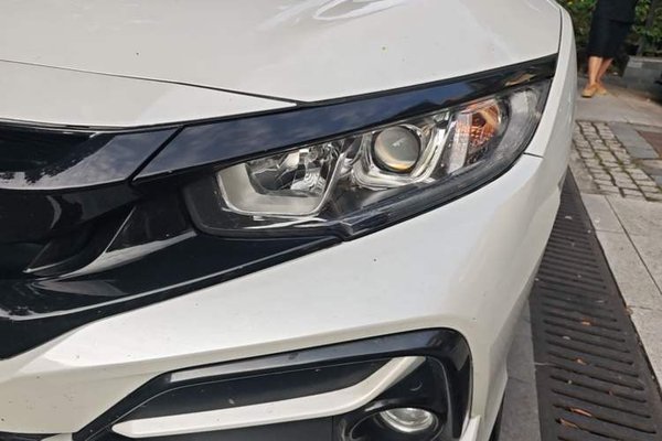 Honda Civic 2021, 78200 км, за 11105 USD - фото 8
