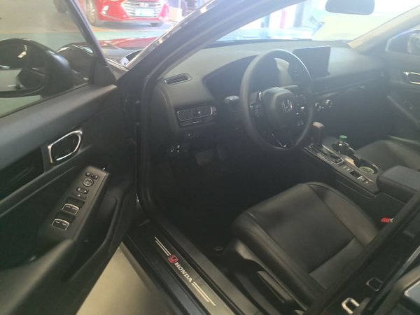 Honda Civic 2022, 13200 км, за 14744 USD - фото 19