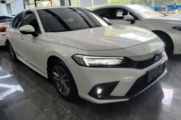 Honda Civic 2022, 33200 км, за 13876 USD