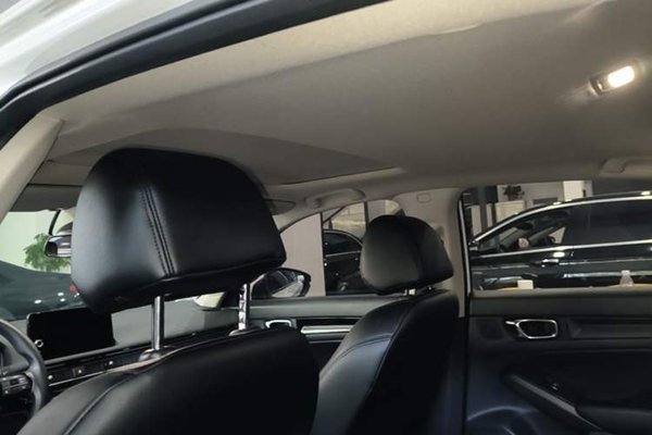 Honda Civic 2022, 33200 км, за 13876 USD - фото 21