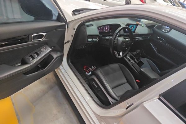Honda Civic 2022, 63300 км, за 15012 USD - фото 8