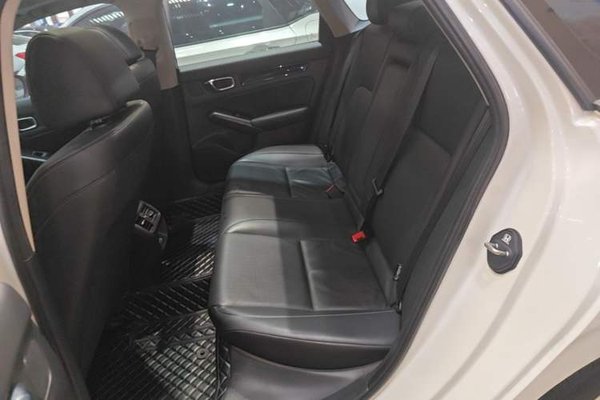 Honda Civic 2022, 63300 км, за 15012 USD - фото 9