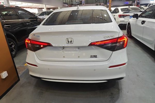 Honda Civic 2022, 63300 км, за 15012 USD - фото 17