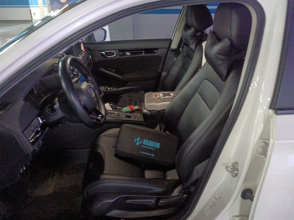 Honda Civic 2022, 67500 км, за 12246 USD - фото 12