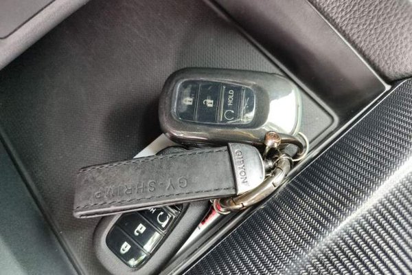 Honda Civic 2023, 11000 км, за 13964 USD - фото 25