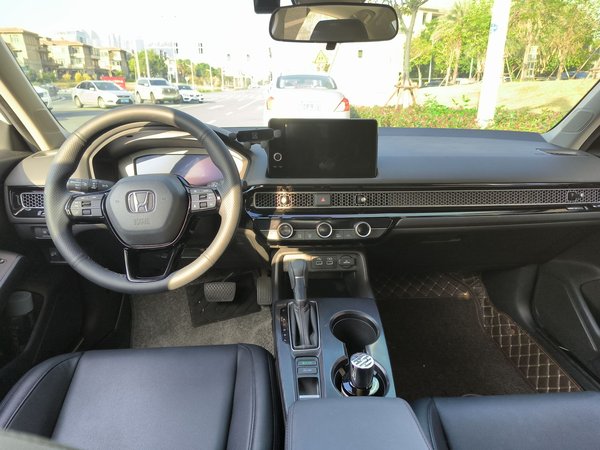 Honda Civic 2023, 18700 км, за 14691 USD - фото 10