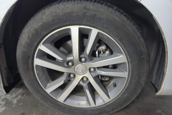 Honda Civic 2023, 32700 км, за 11909 USD - фото 8