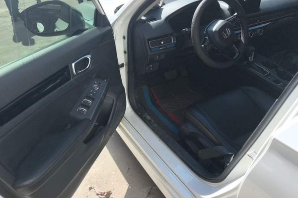 Honda Civic 2023, 52000 км, за 12624 USD - фото 19