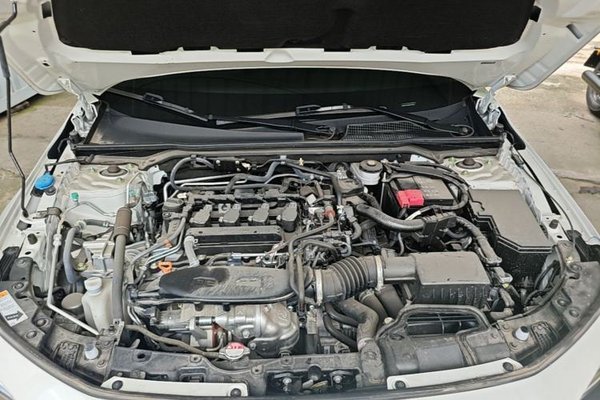 Honda Civic 2023, 5800 км, за 15226 USD - фото 24