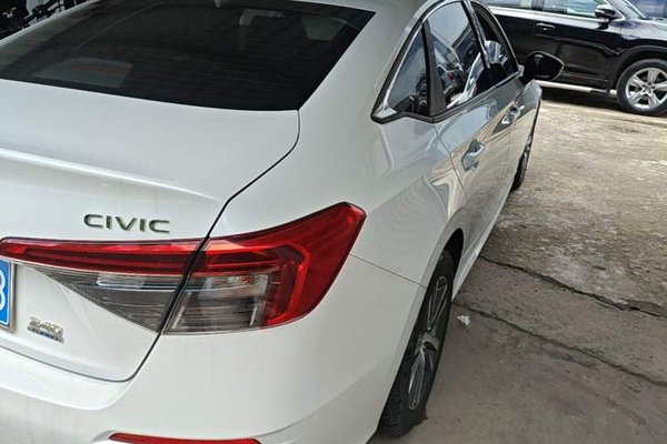 Honda Civic 2023, 5800 км, за 15226 USD - фото 9