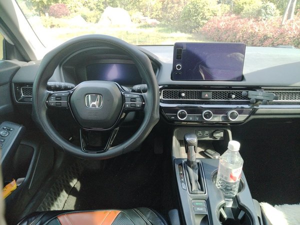 Honda Civic 2023, 68700 км, за 12493 USD - фото 11