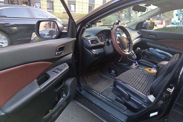 Honda CR-V 2015, 94400 км, за 7991 USD - фото 17