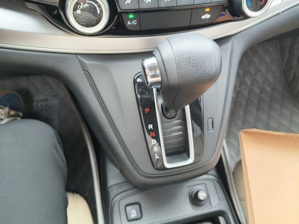 Honda CR-V 2016, 52600 км, за 12525 USD - фото 19