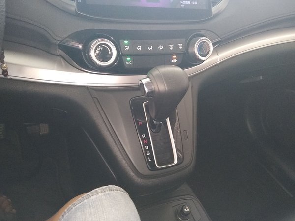 Honda CR-V 2016, 122200 км, за 9616 USD - фото 17