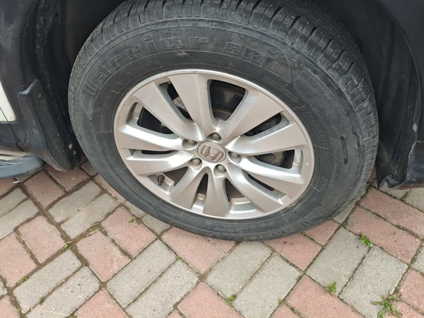 Honda CR-V 2016, 62500 км, за 10809 USD