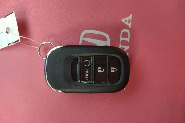Honda CR-V 2023, 17300 км, за 20028 USD - фото 9
