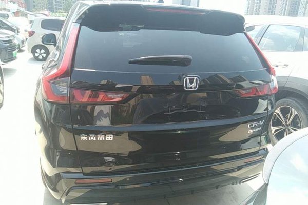 Honda CR-V New Energy 2023, 14900 км, за 23267 USD