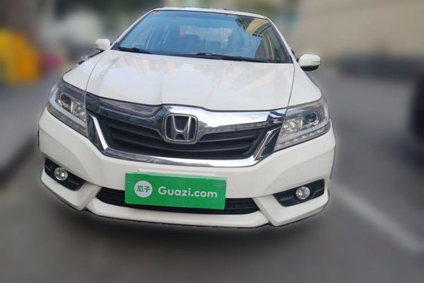 Honda Crider 2015, 149900 км, за 5068 USD