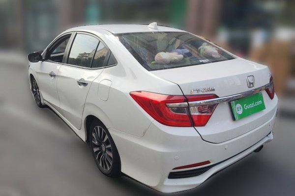 Honda Crider 2015, 149900 км, за 5068 USD