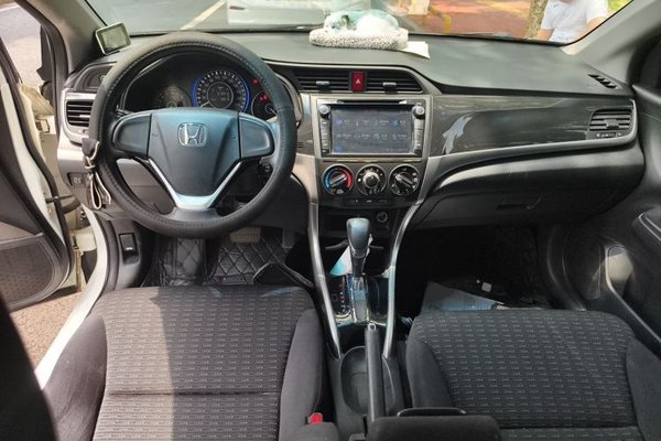 Honda Crider 2015, 72000 км, за 6477 USD - фото 6