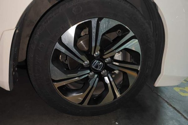 Honda Crider 2016, 60000 км, за 9394 USD - фото 8