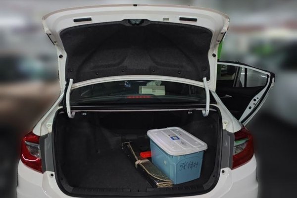 Honda Crider 2016, 60000 км, за 9394 USD - фото 16